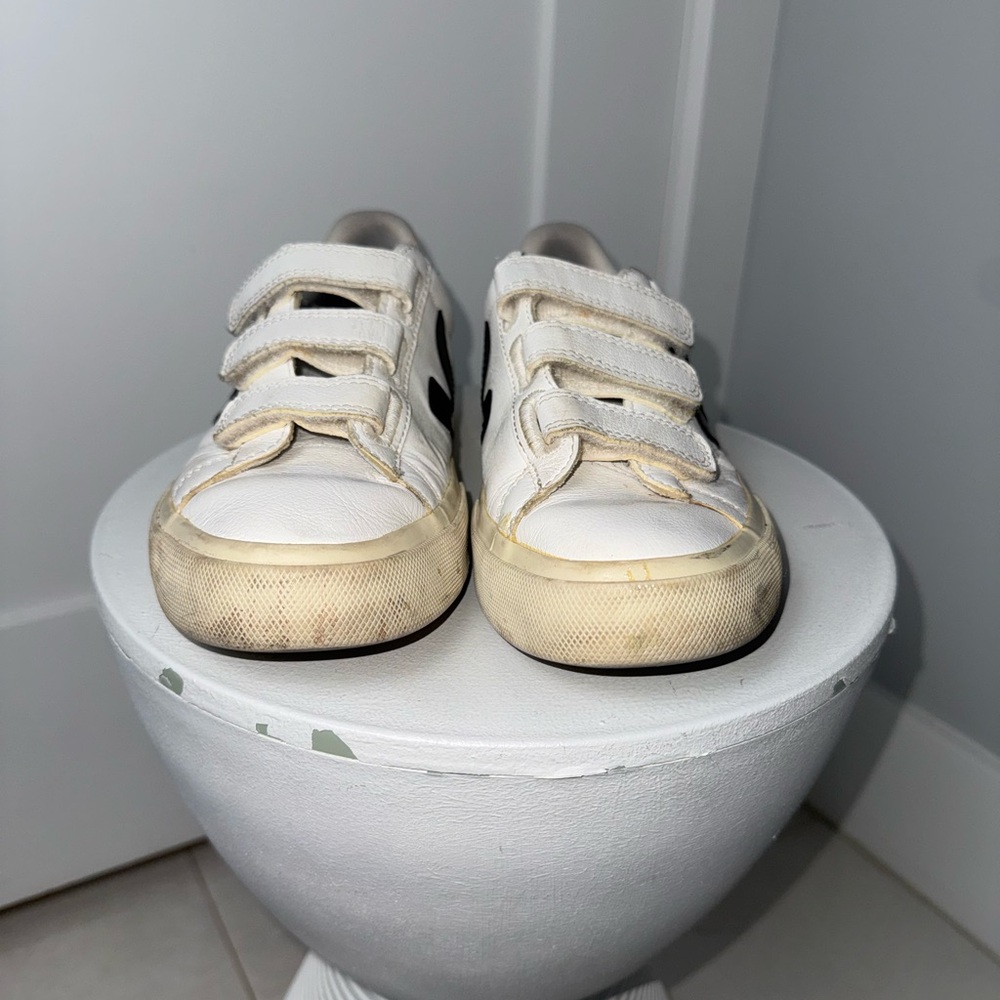 Veja Recife Logo Sneaker Women’s/Size 7 - Picture 3 of 9